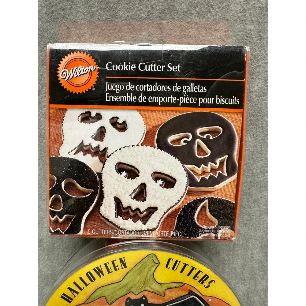 Halloween Cookie Cutter Bundle Wilton‎ Williams Sonoma Skulls Bat Cat Witch 9pc